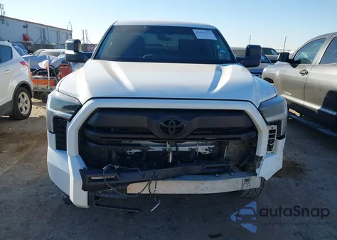 2022 Toyota Tundra Sr5 из США, поврежденный, VIN 5TFLA5DBXNX036196